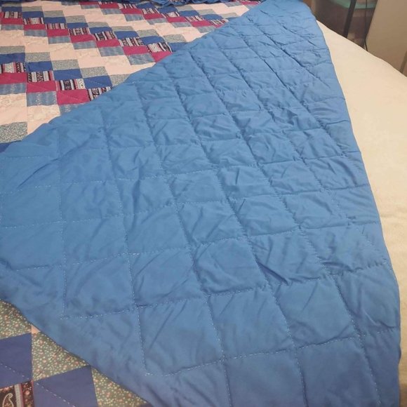 Handmade vintage Patchwork quilt 76x84 with pillow shams - Picture 10 of 10